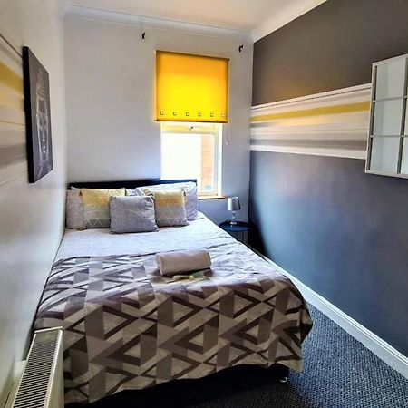 Lovely Spacious 5 Bedroom Home Near Chester City Centre Zewnętrze zdjęcie
