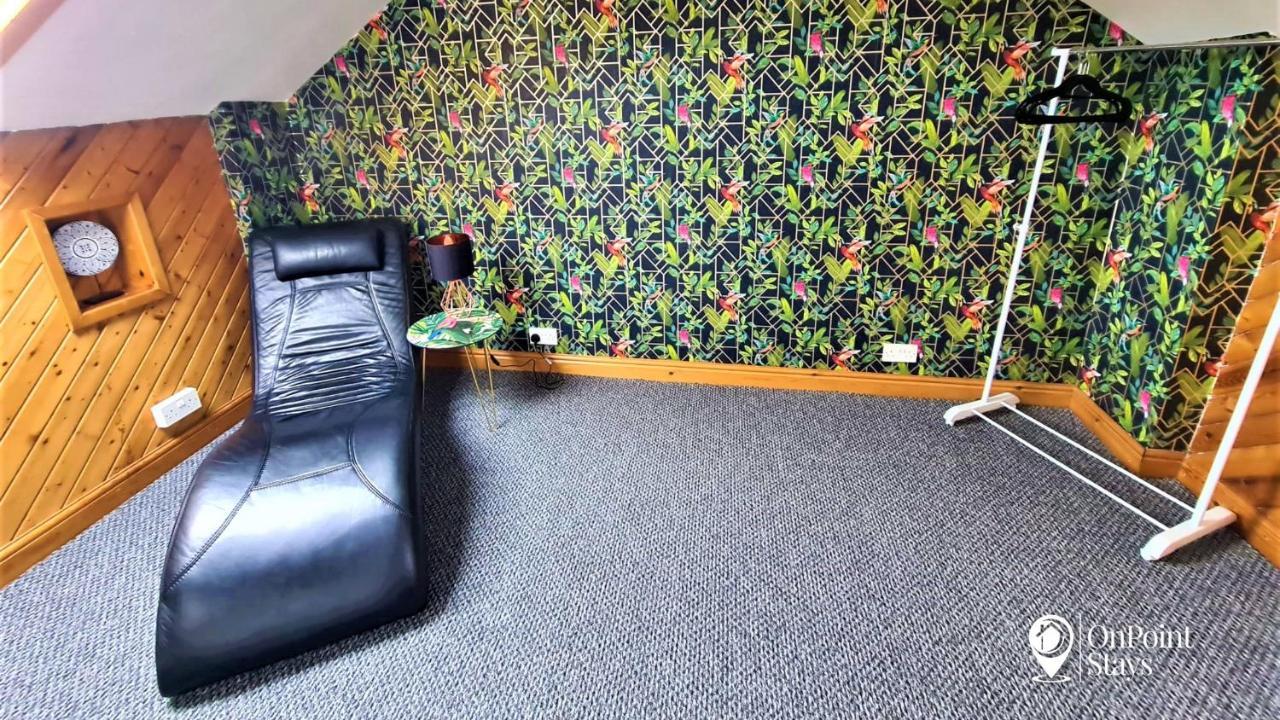 Lovely Spacious 5 Bedroom Home Near Chester City Centre Zewnętrze zdjęcie