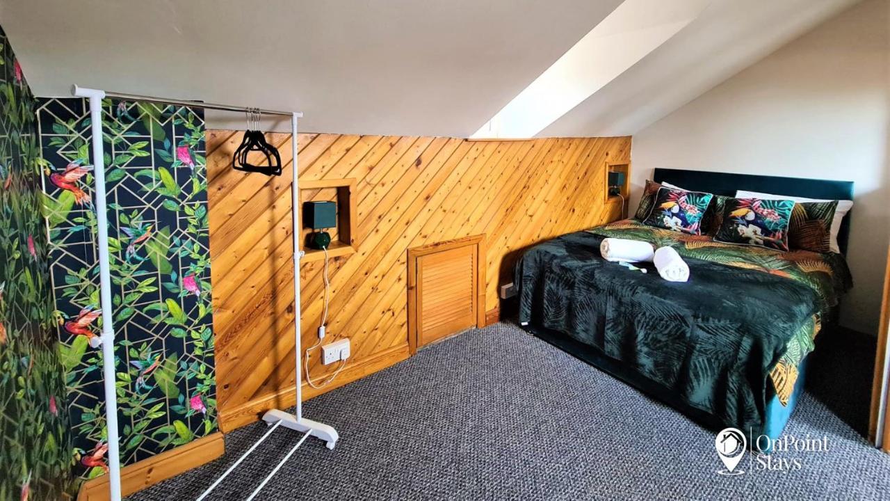 Lovely Spacious 5 Bedroom Home Near Chester City Centre Zewnętrze zdjęcie