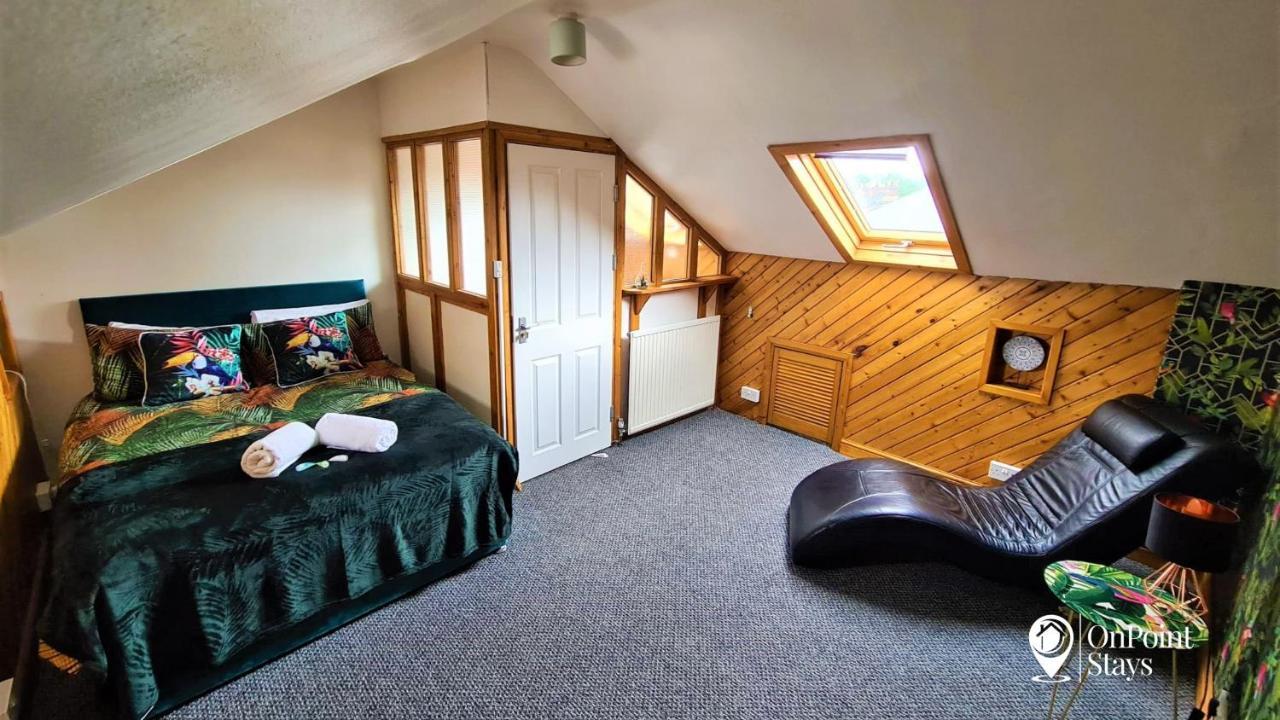 Lovely Spacious 5 Bedroom Home Near Chester City Centre Zewnętrze zdjęcie